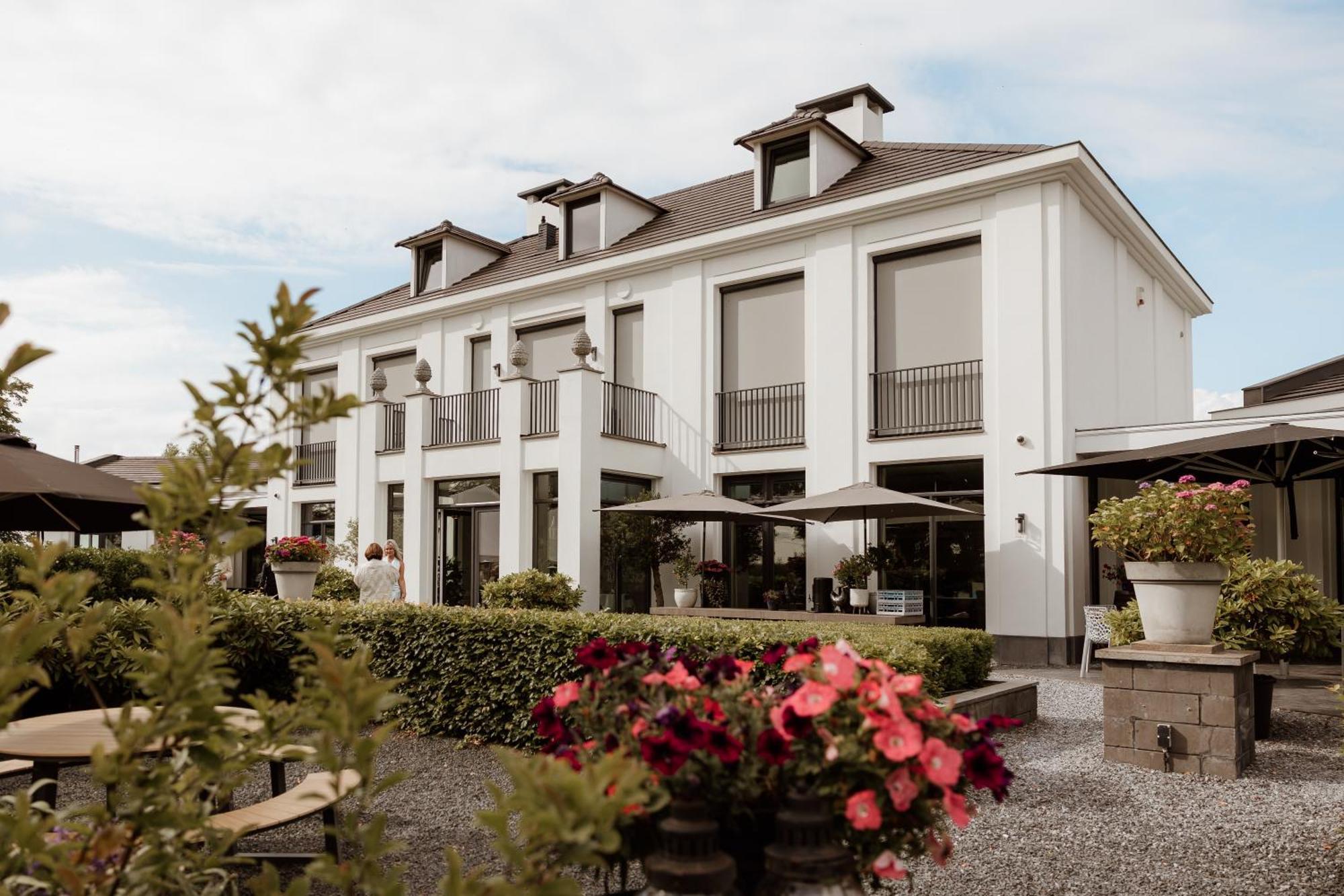 Landhuis Logan Landing Rilland Exterior photo